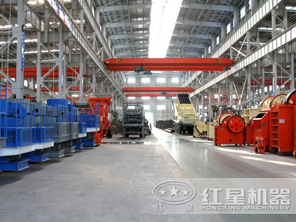 紅星設備生產(chǎn)車(chē)間