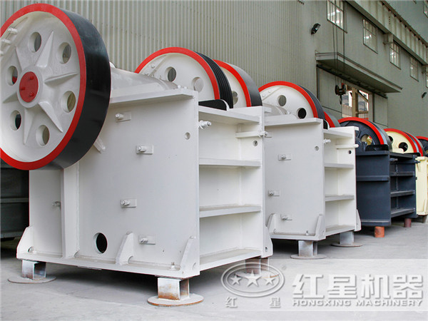 新一代日產(chǎn)萬(wàn)噸水泥熟料破碎機已上線(xiàn)，快來(lái)圍觀(guān)