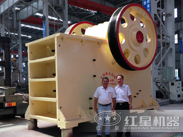 日產(chǎn)萬(wàn)噸水泥熟料破碎機