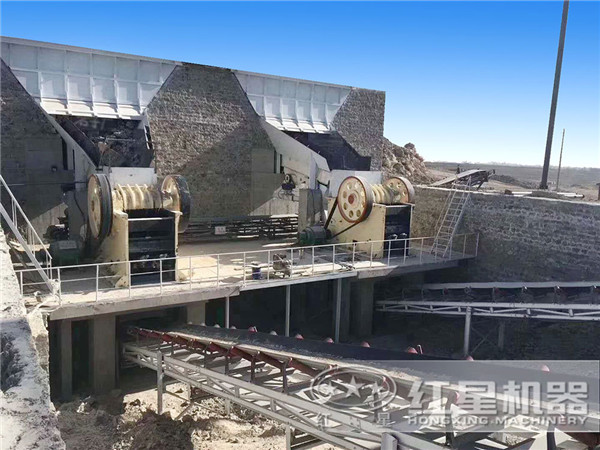 四川青石破碎加工客戶(hù)現場(chǎng)