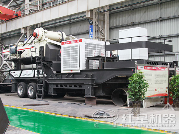 移動(dòng)汽車(chē)載式粉碎機——一體化設計，省時(shí)省力更省心