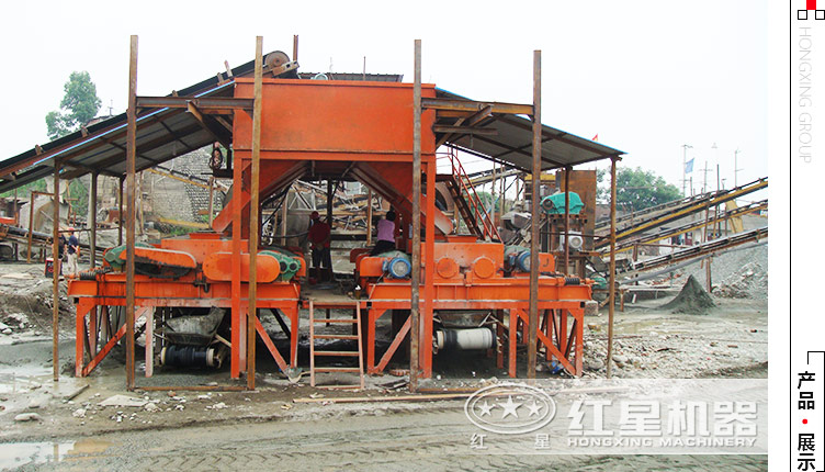 雙齒輥破碎機作業(yè)現場(chǎng)