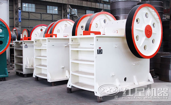 進(jìn)料口150X250mm的顎式破碎機一臺多少錢(qián)