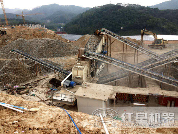 河南駐馬店砂石廠(chǎng)作業(yè)現場(chǎng)拍攝