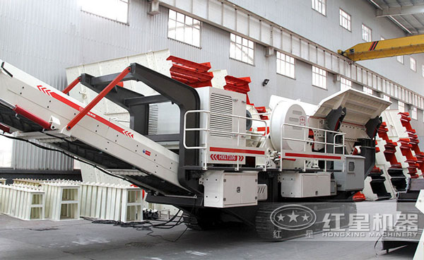 小型履帶移動(dòng)砸石機