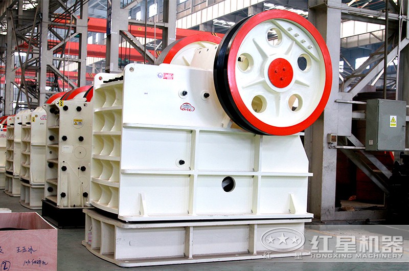 磕石子用哪些設備？磕石子機多少錢(qián)