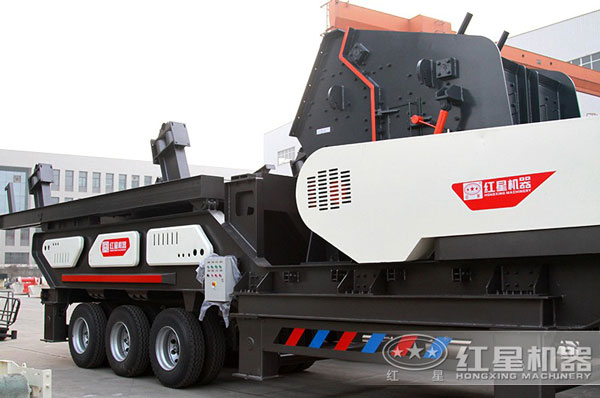 輪胎式汽車(chē)移動(dòng)磕石機