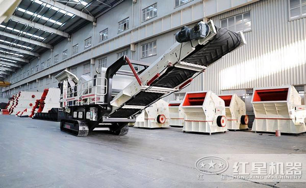 履帶式汽車(chē)移動(dòng)磕石機