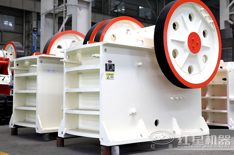 小型鄂式石子破碎機多少錢(qián)一臺