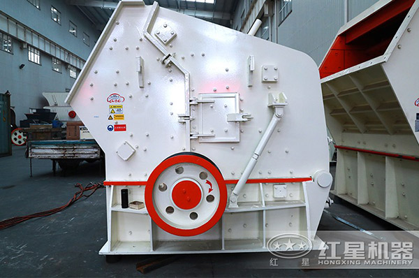 進(jìn)料口大的HD德版反擊碎石機