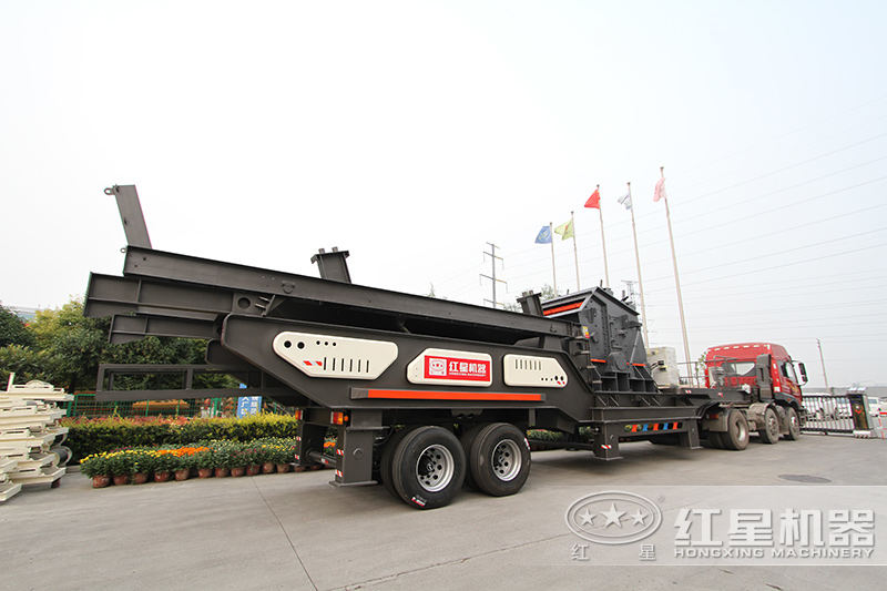 掛上車(chē)頭就能跑的流動(dòng)打石頭機