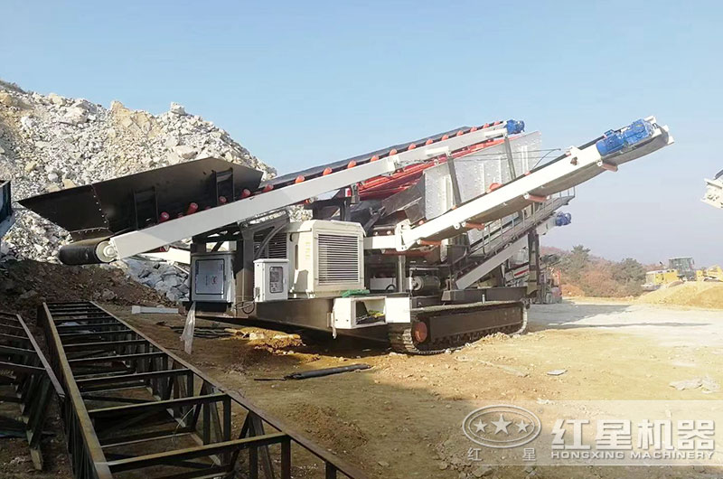 設備作業(yè)現場(chǎng)