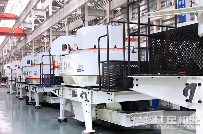 河南紅星廠(chǎng)家人工造沙機生產(chǎn)車(chē)間