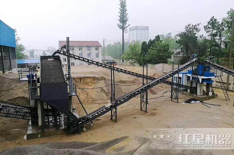 傳統砂石制砂客戶(hù)現場(chǎng)