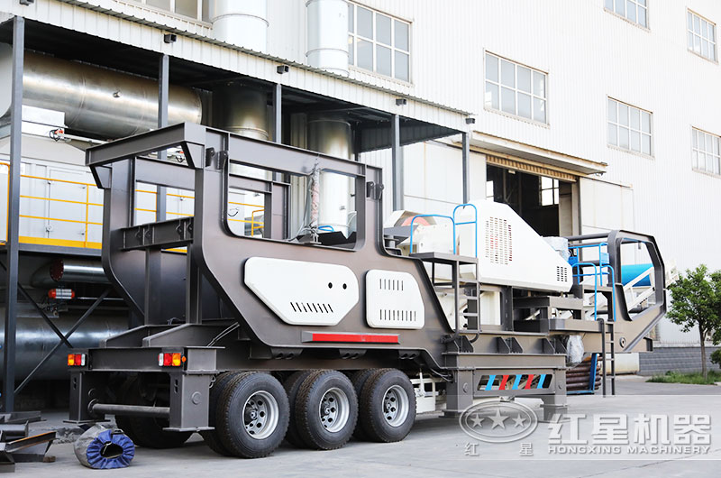 移動(dòng)石頭破碎機