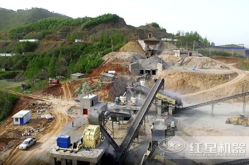 時(shí)產(chǎn)300噸整套石子破碎設備