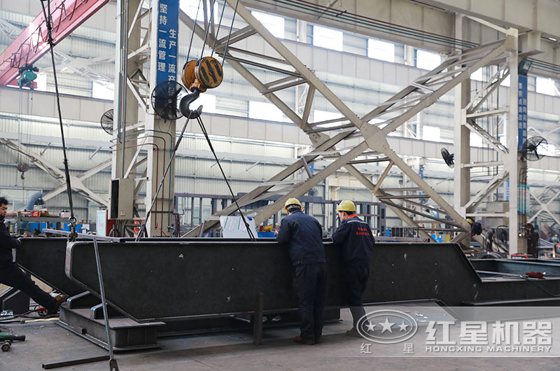 大型設備移動(dòng)機架生產(chǎn)車(chē)間