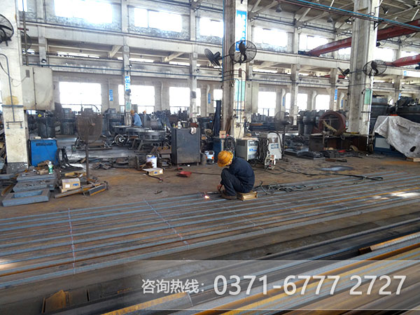 設備生產(chǎn)車(chē)間