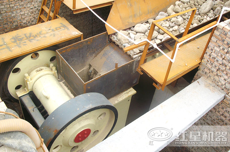 山東鵝卵石生產(chǎn)現場(chǎng)