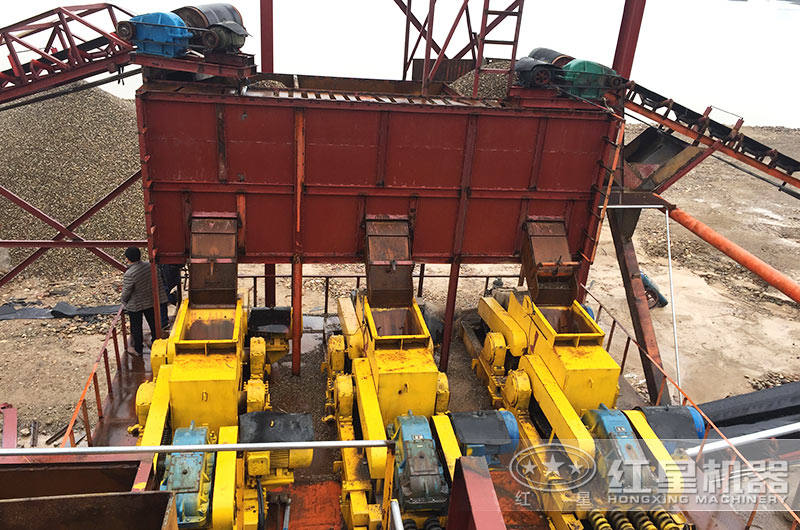 價(jià)格在2萬(wàn)到4萬(wàn)小型打沙機有嗎？可選型號都有哪些？