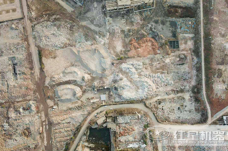 混凝土廢材料打沙生產(chǎn)賺錢(qián)嗎？使用哪些設備高產(chǎn)經(jīng)濟