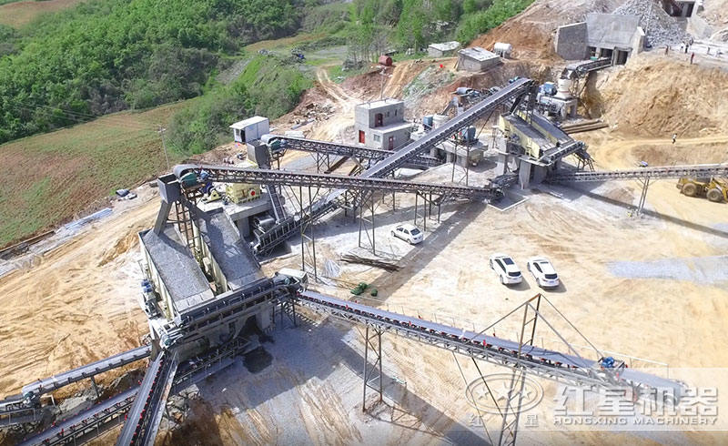 石灰粉碎機多少錢(qián)？附視頻