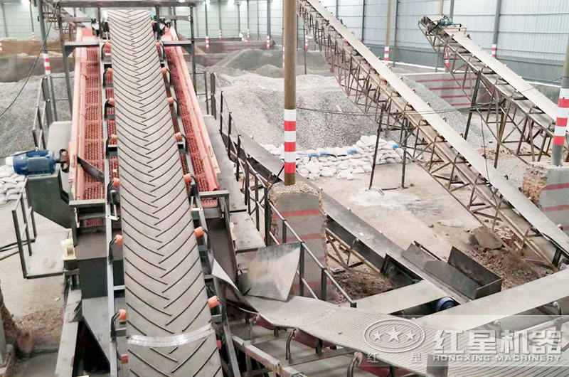 固定式制砂現場(chǎng)
