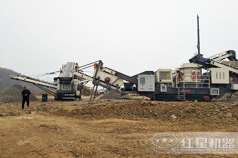 履帶移動(dòng)破聯(lián)機作業(yè)