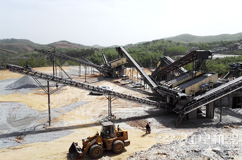 南陽(yáng)時(shí)產(chǎn)800噸玄武巖破碎生產(chǎn)線(xiàn)三