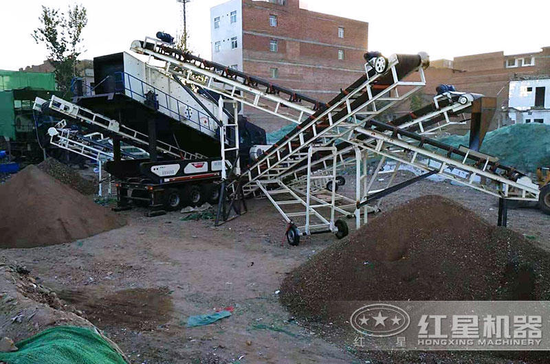 移動(dòng)水泥塊破碎機設備處理全過(guò)程