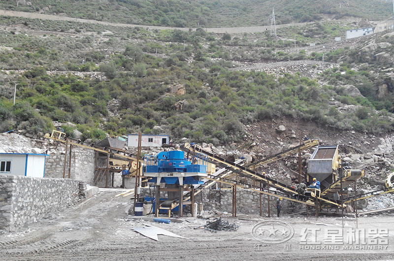 小型沙場(chǎng)安裝中