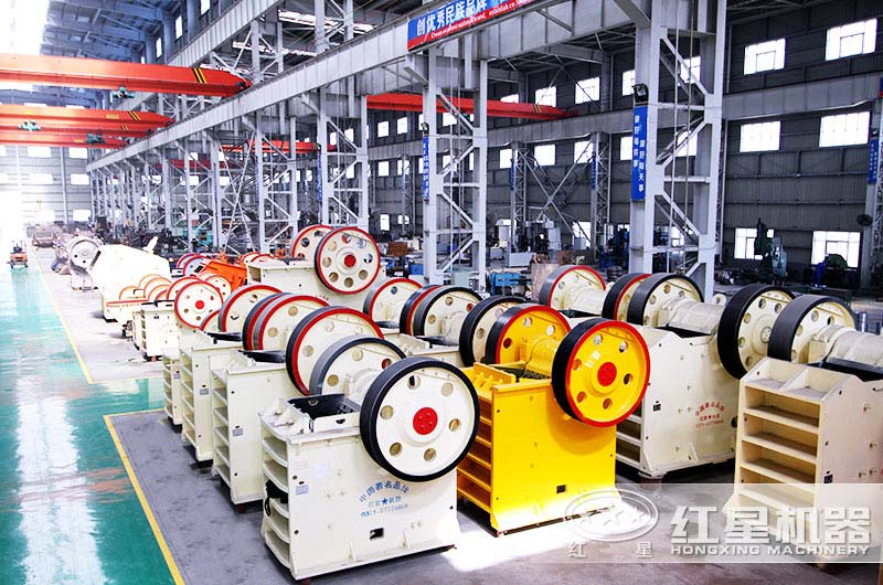 46破碎機一天的產(chǎn)量大概在多少?lài)? title=