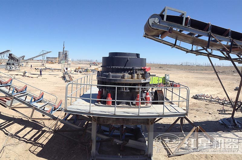 石灰石破碎生產(chǎn)線(xiàn)客戶(hù)現場(chǎng)三