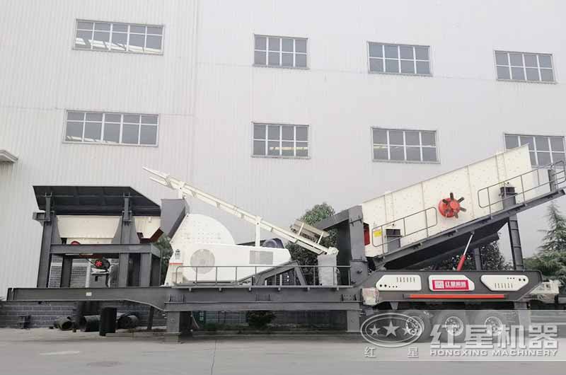 與給料機、破碎機一起搭載的新型車(chē)載可移動(dòng)篩砂機