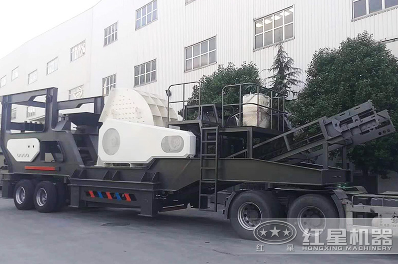 一次成型的流動(dòng)錘式煤炭粉碎機