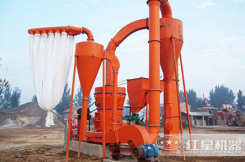 石灰石磨粉生產(chǎn)線(xiàn)客戶(hù)現場(chǎng)