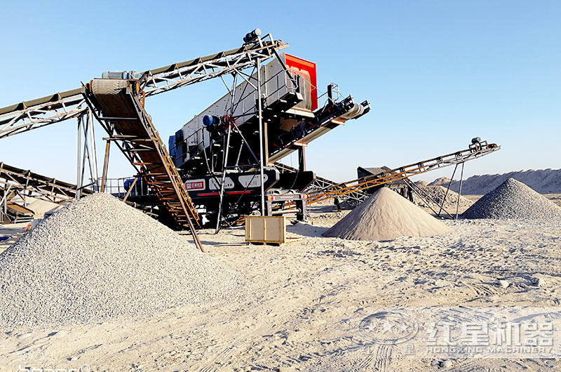 履帶式和輪胎式移動(dòng)破碎站的區別是什么？全方位對比一目了然