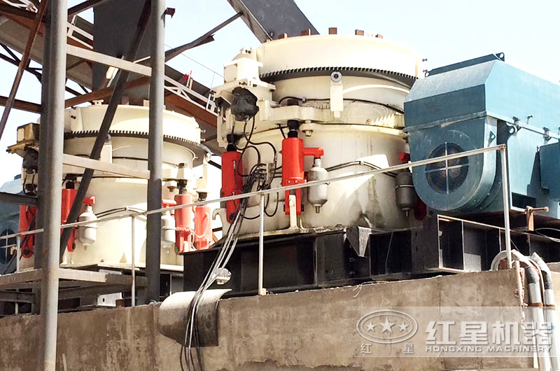 鋁礦石破碎生產(chǎn)線(xiàn)中的核心破碎設備
