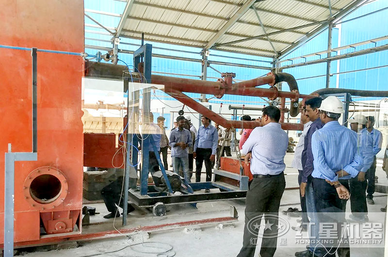 回轉窯生產(chǎn)線(xiàn)安裝現場(chǎng)