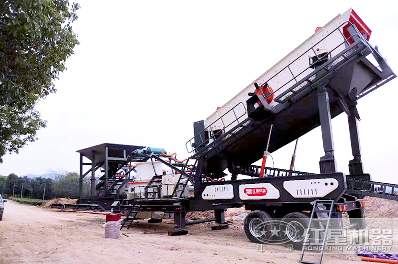 移動(dòng)式制砂生產(chǎn)線(xiàn)