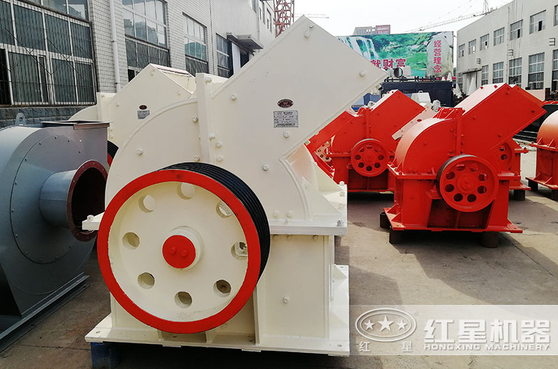 小型錘式破碎石子機好用嗎？多少錢(qián)一臺？