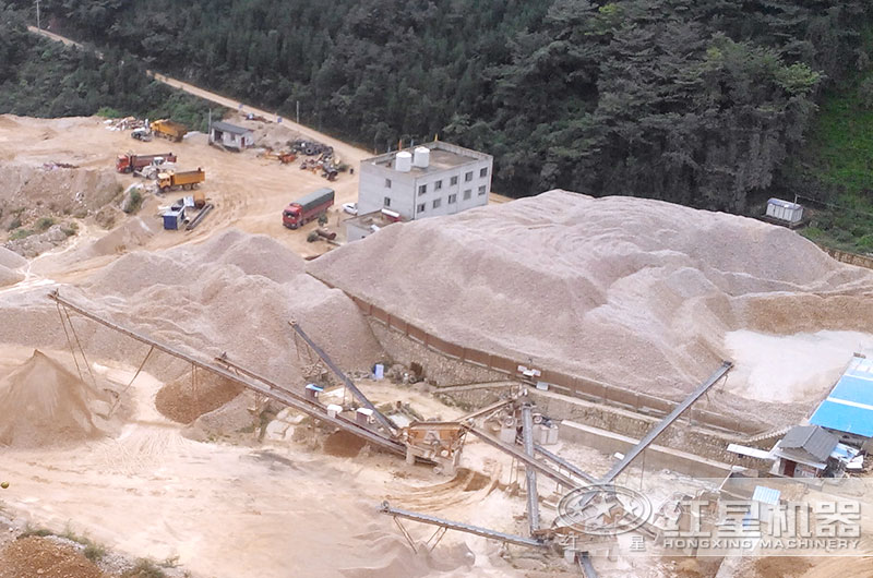 大型粉石頭機器價(jià)格多少錢(qián)一臺（內附圖片及生產(chǎn)視頻）