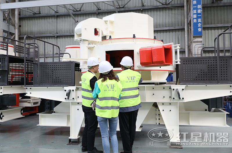 客戶(hù)來(lái)廠(chǎng)考察設備