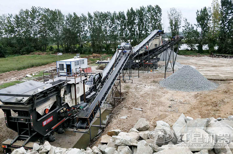 移動(dòng)礦山設備破碎機生產(chǎn)線(xiàn)機動(dòng)性能強