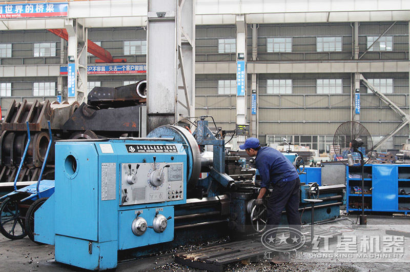 紅星煤矸石粉碎機生產(chǎn)廠(chǎng)家