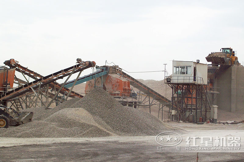 1噸混凝土能產(chǎn)出多少料？廢棄混凝土集中破碎用什么機器？