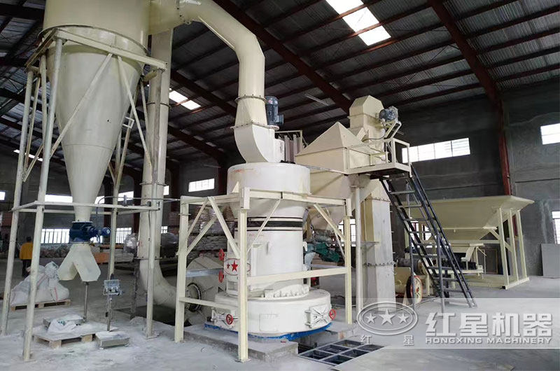 有沒(méi)有磨粉機現場(chǎng)工作視頻？多少錢(qián)一臺？