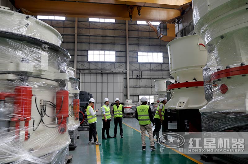 時(shí)產(chǎn)1000噸破碎機生產(chǎn)線(xiàn)的設備布置圖，附現場(chǎng)生產(chǎn)視頻