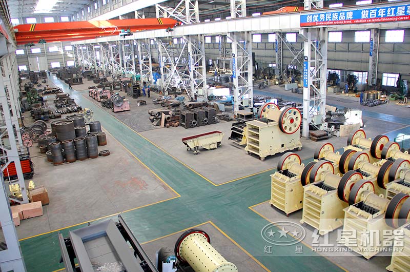 紅星機器車(chē)間生產(chǎn)現場(chǎng)