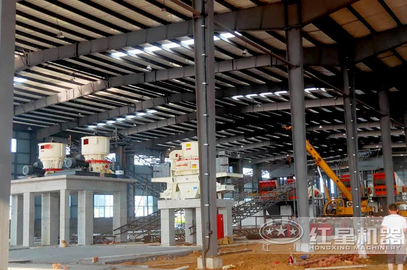 湖北客戶(hù)制砂生產(chǎn)線(xiàn)安裝現場(chǎng)
